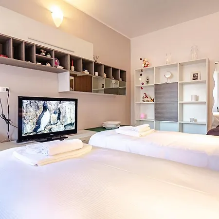 Dimora Panesa Apartmán *