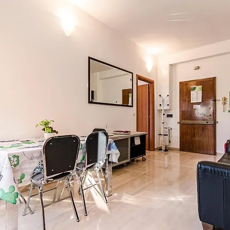 Dimora Panesa Apartament *